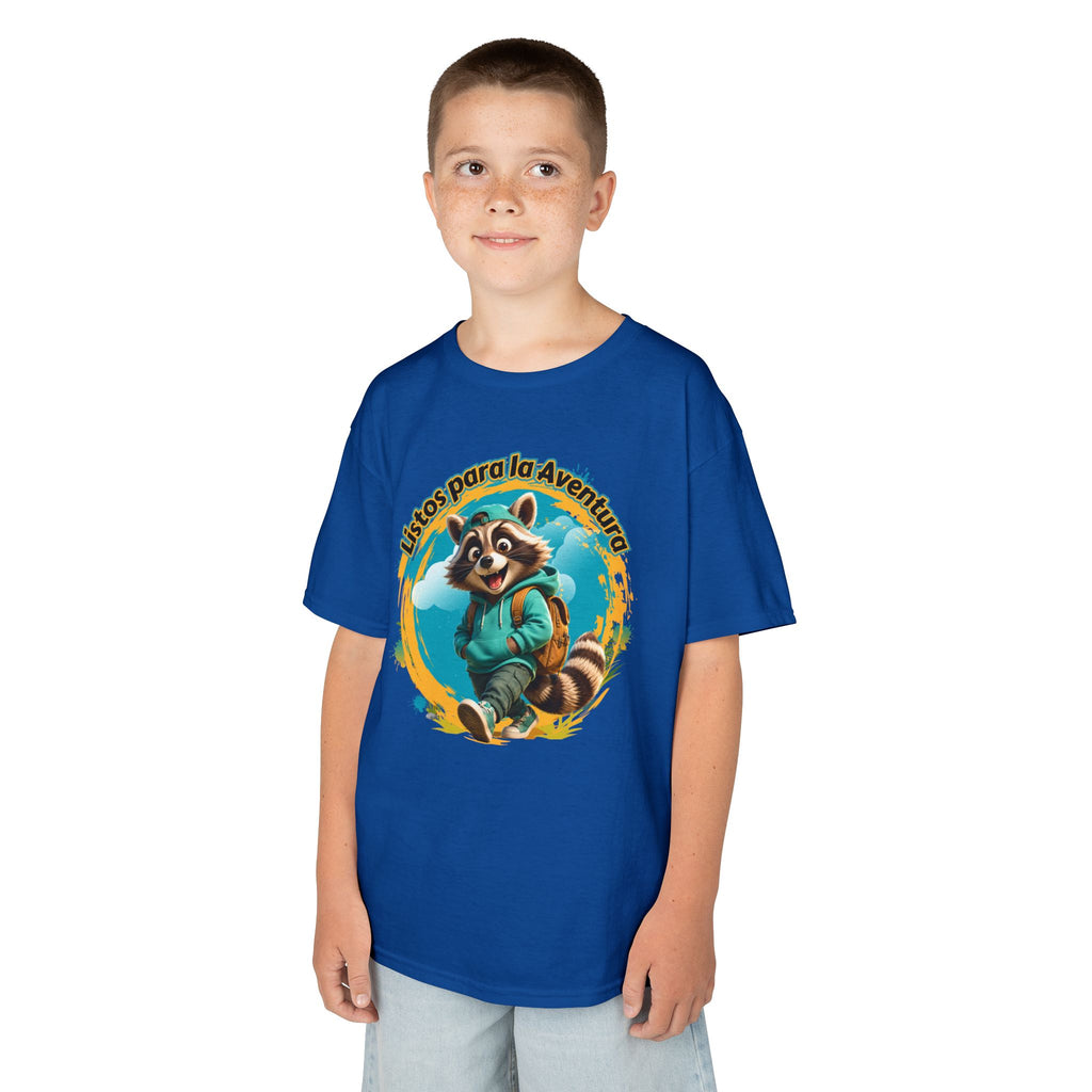 Kids Tee — "Listos para la Aventura" Cute Raccoon Explorer Graphic