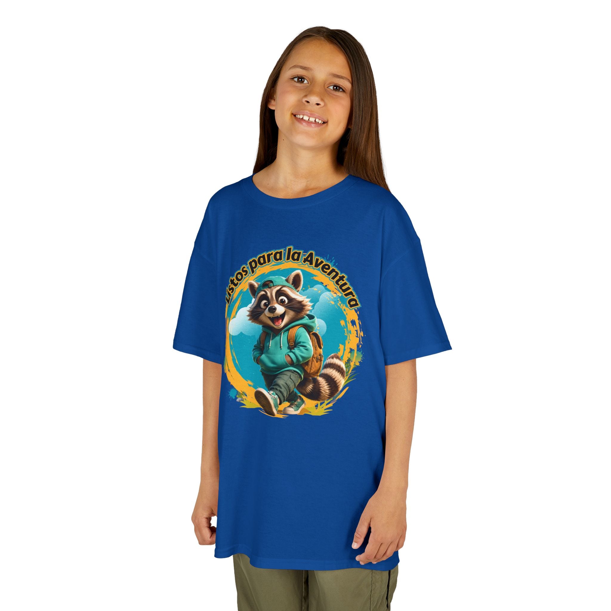 Kids Tee — "Listos para la Aventura" Cute Raccoon Explorer Graphic
