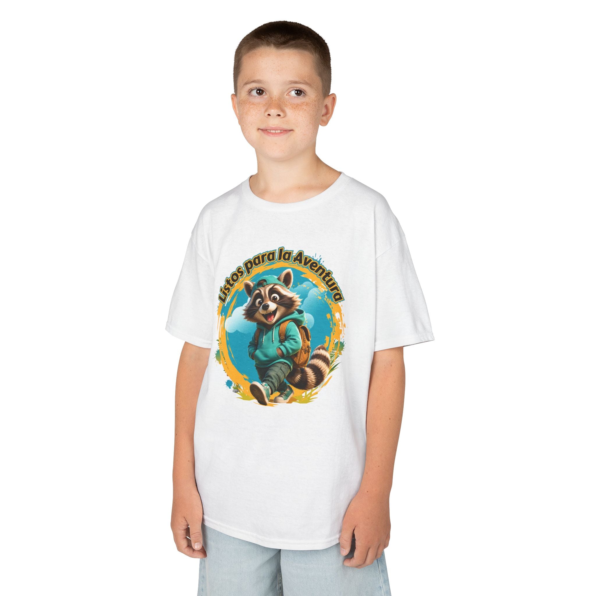 Kids Tee — "Listos para la Aventura" Cute Raccoon Explorer Graphic