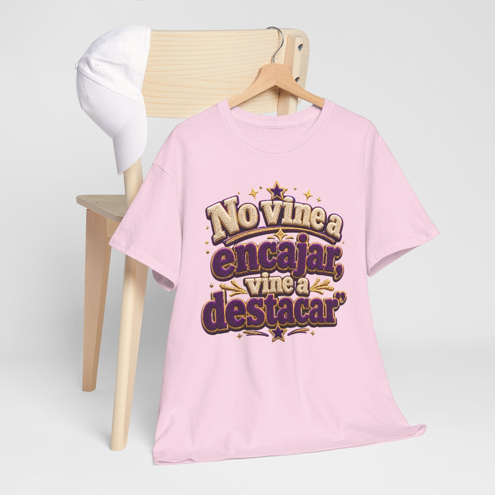 Spanish Quote T‑Shirt — "No Vine a Encajar, Vine a Destacar" Graphic Tee